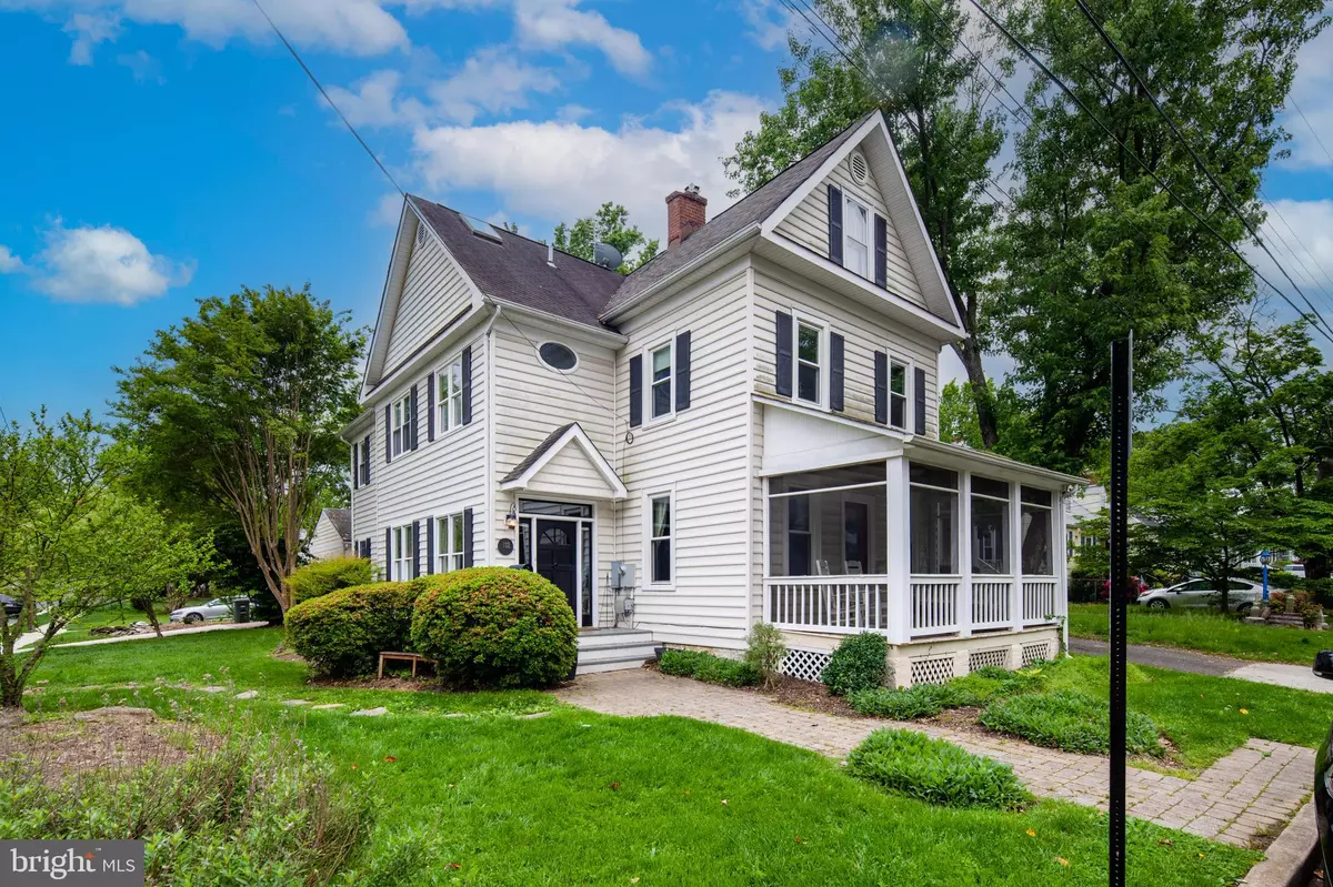 Arlington, VA 22204,102 S KENSINGTON ST ST