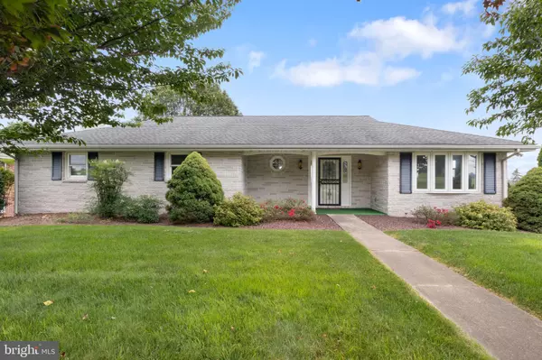 725 S PLEASANT AVE,  Dallastown,  PA 17313