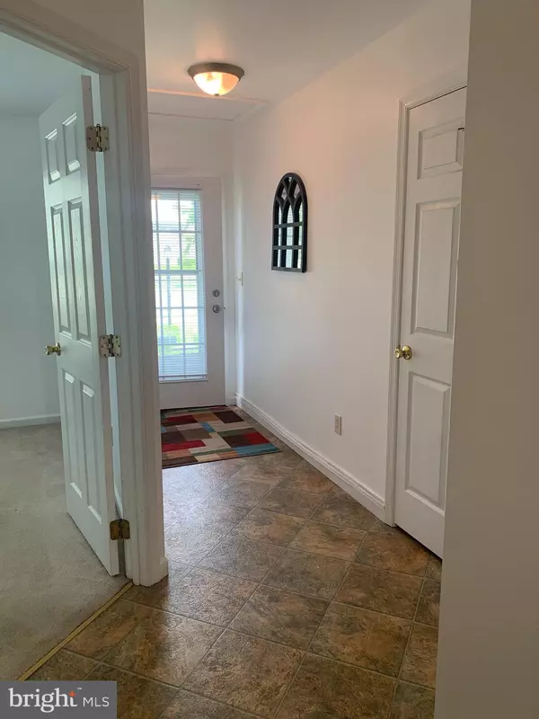Chambersburg, PA 17201,329 EISENHOWER DRIVE #8