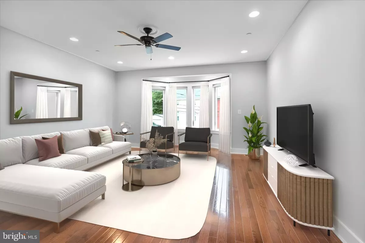 Philadelphia, PA 19127,144 LEVERING ST