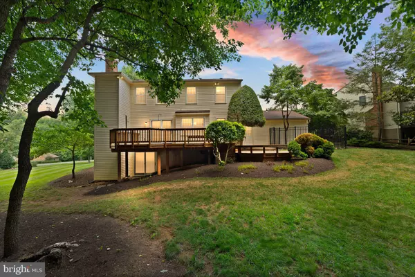 Oakton, VA 22124,10912 BLUE ROAN RD