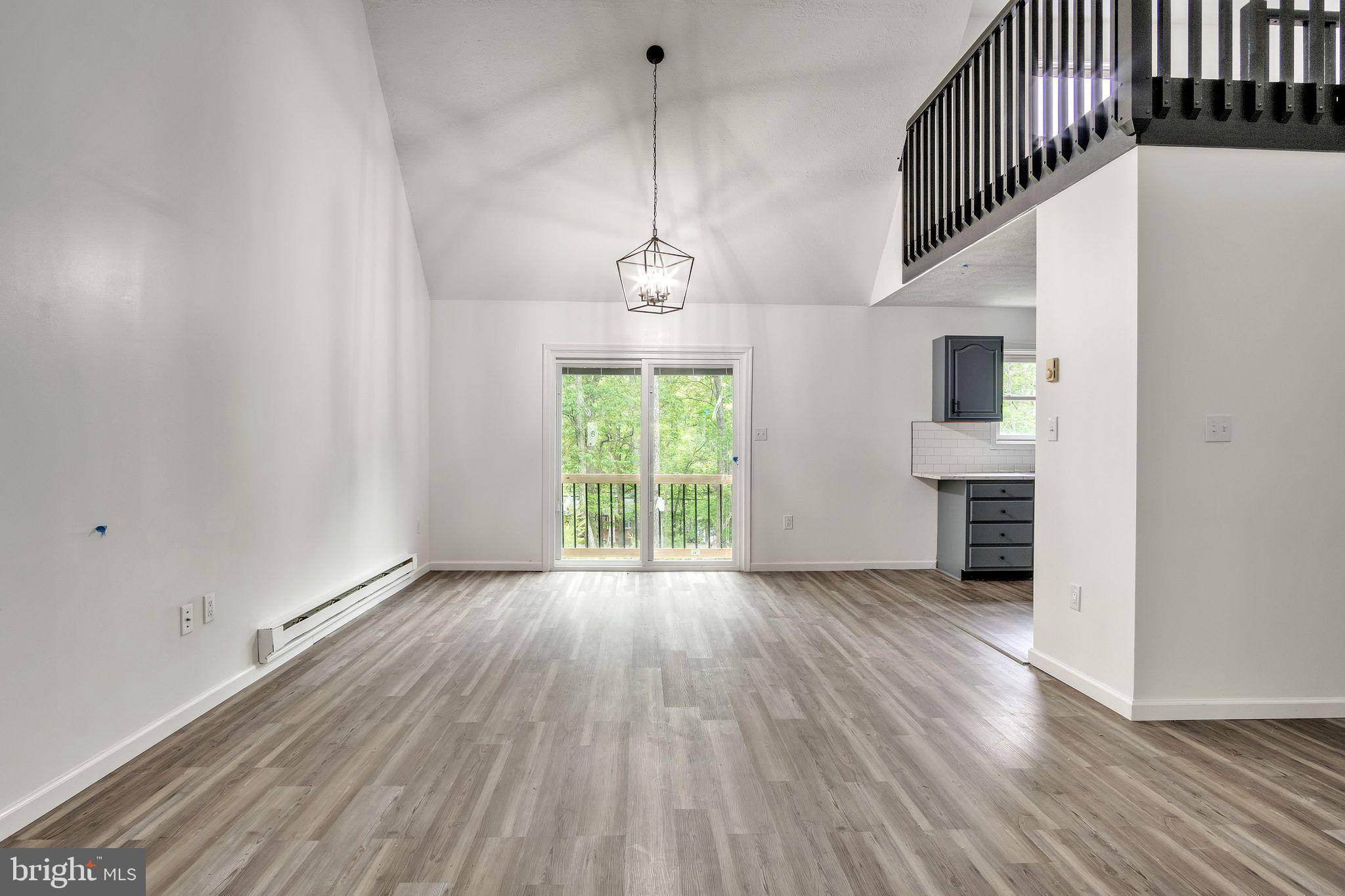 Milford, PA 18337,121 ALMOND COURT
