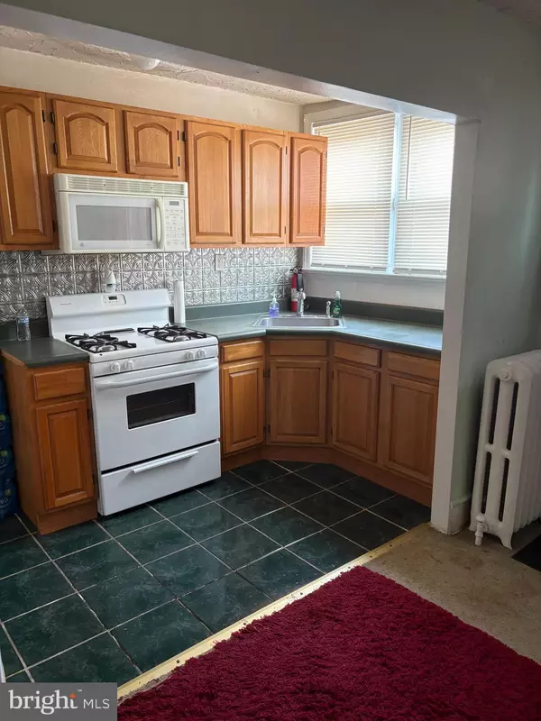 Darby, PA 19023,211 WRIGHT AVE