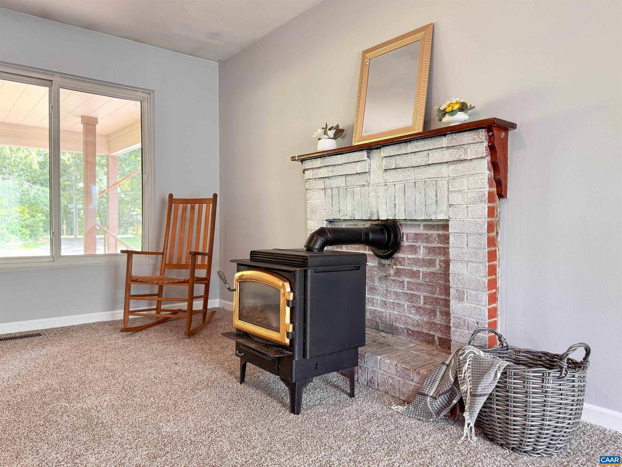 Charlottesville, VA 22911,4160 DICKERSON RD