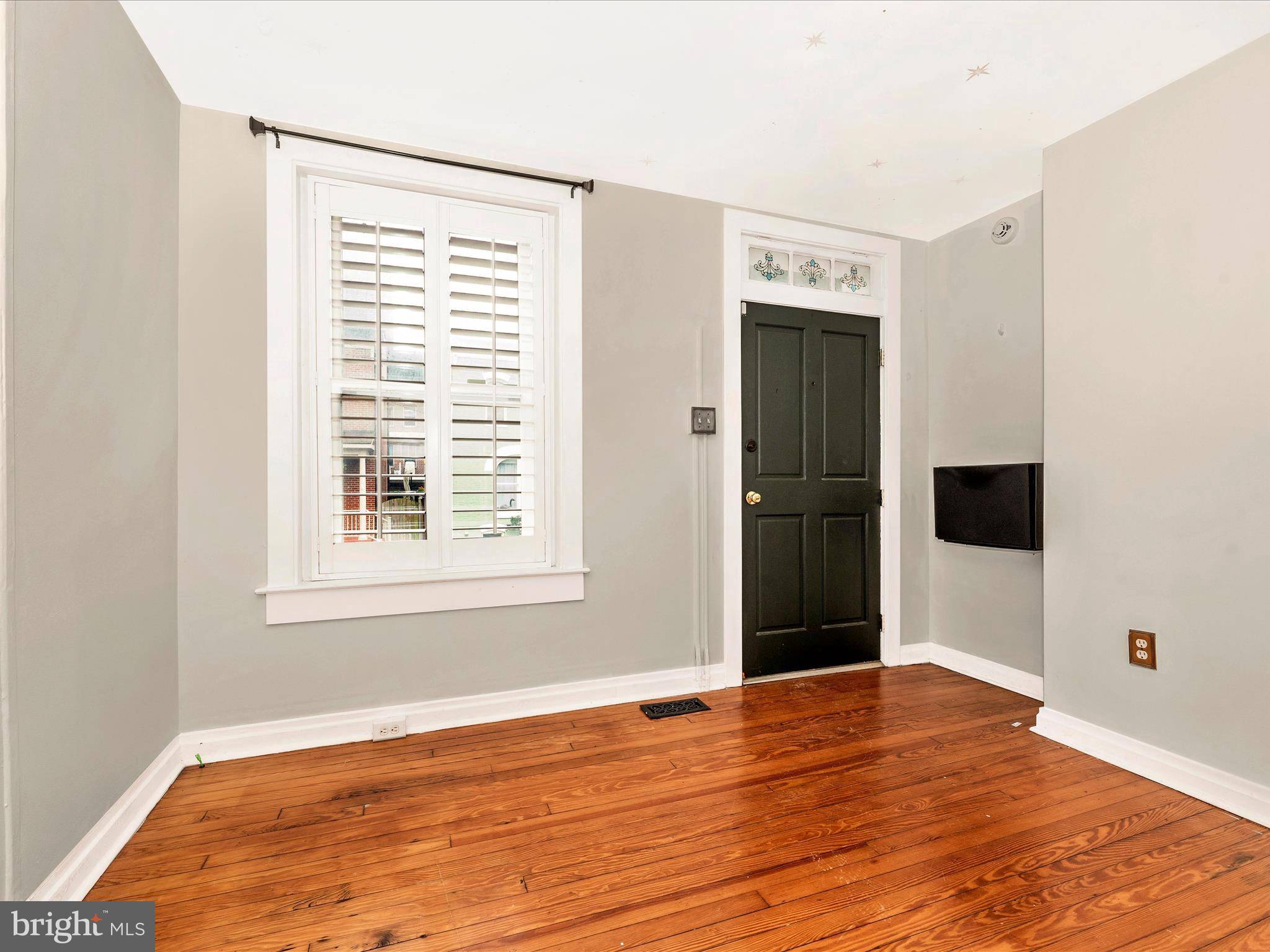 Frederick, MD 21701,35 E 5TH ST