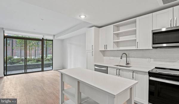 Washington, DC 20016,4000 WISCONSIN AVE NW #1B-4K-327
