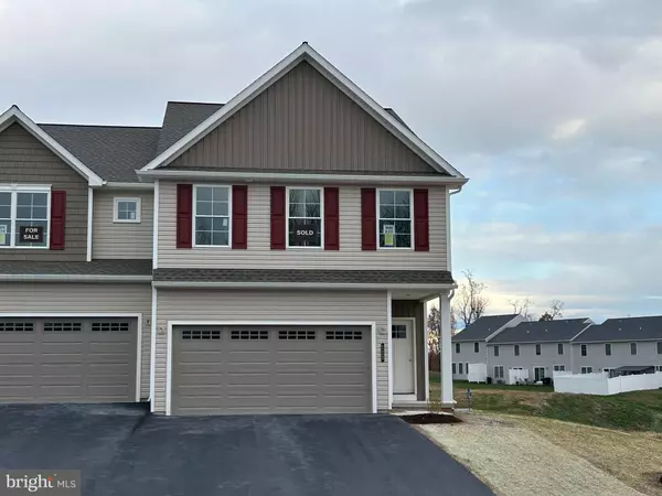 123 MAGNOLIA DR, Middletown, PA 17057