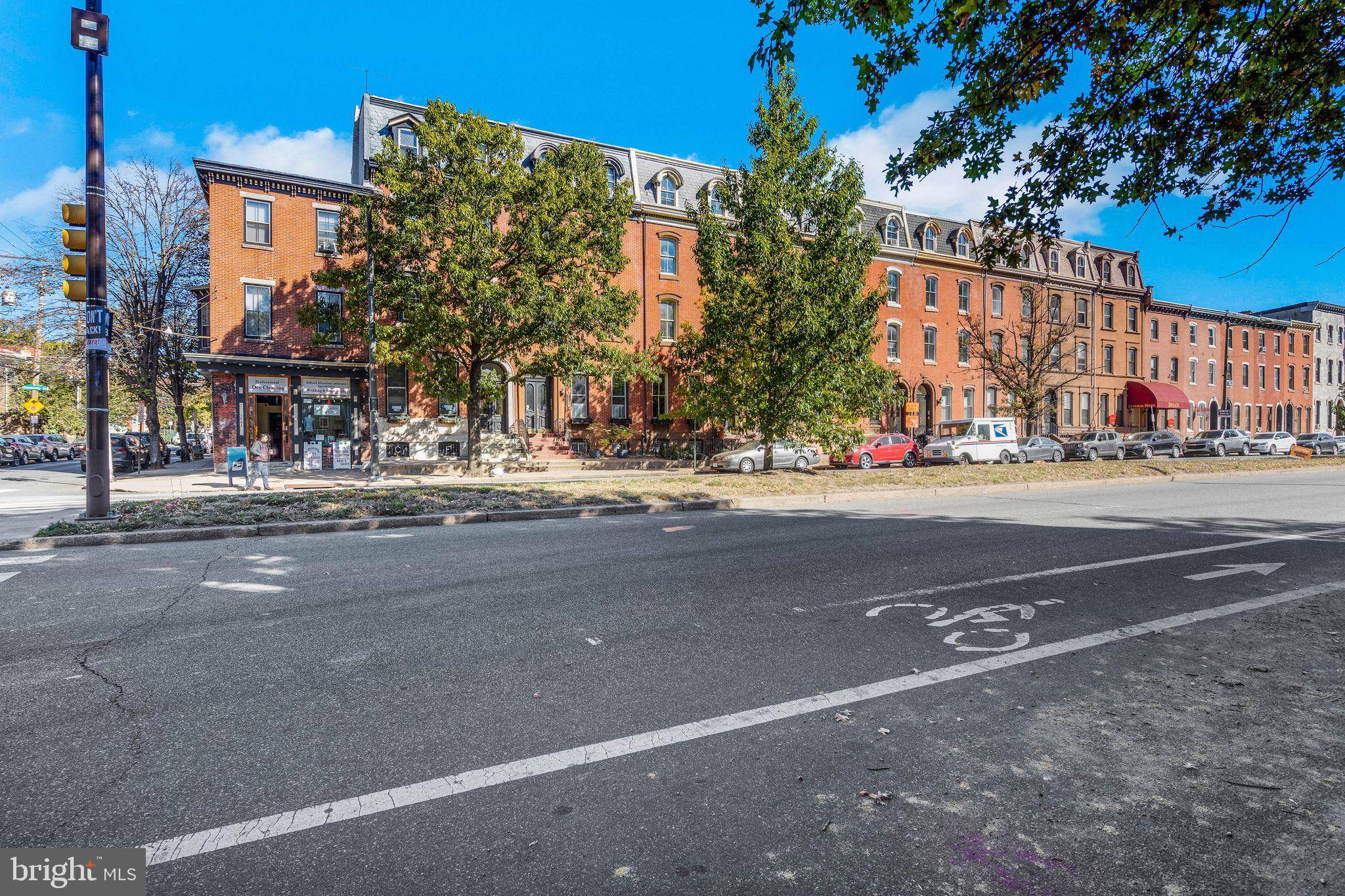 Philadelphia, PA 19130,1937 SPRING GARDEN ST