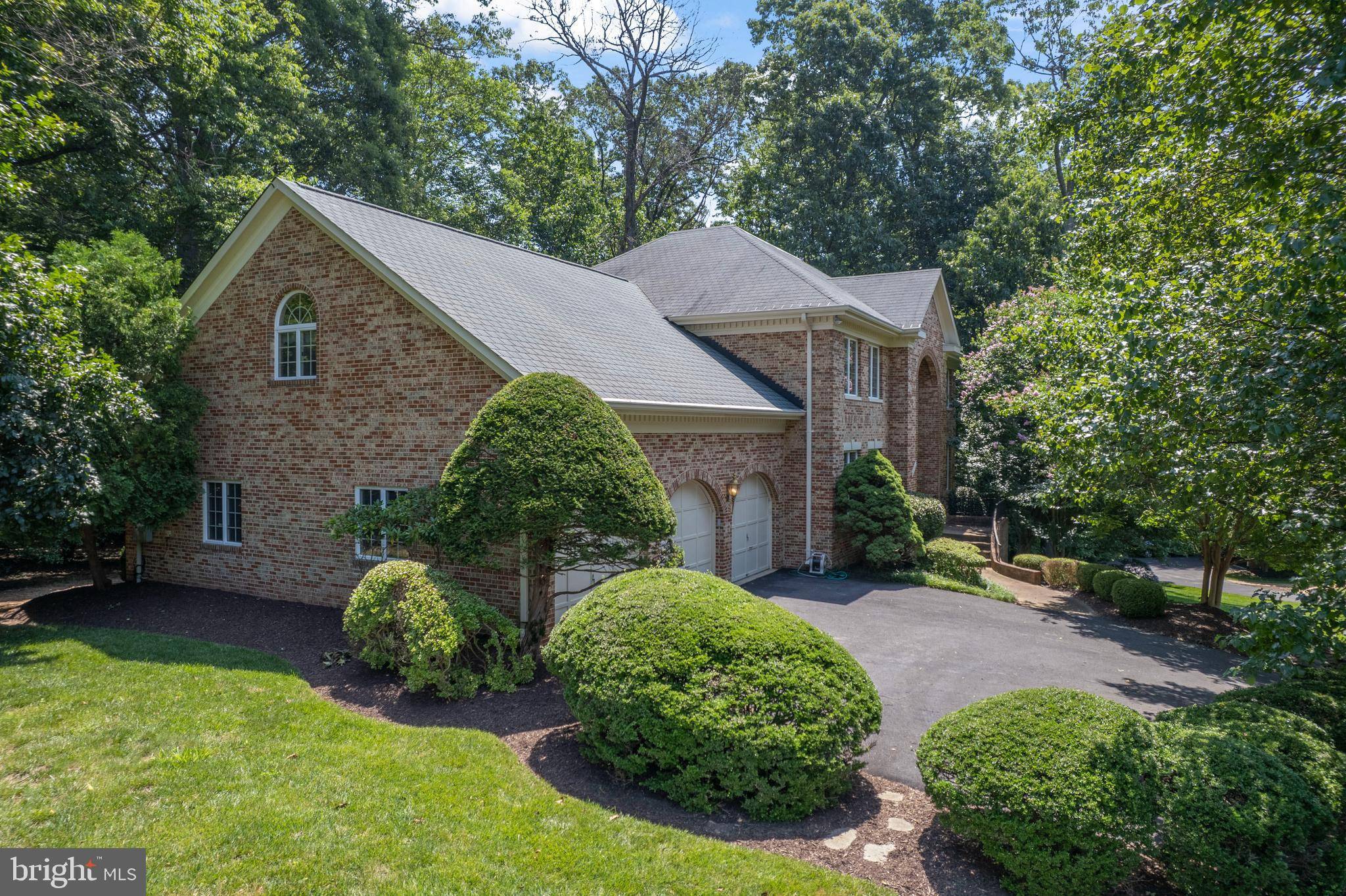 2713 SILKWOOD CT, Oakton, VA 22124
