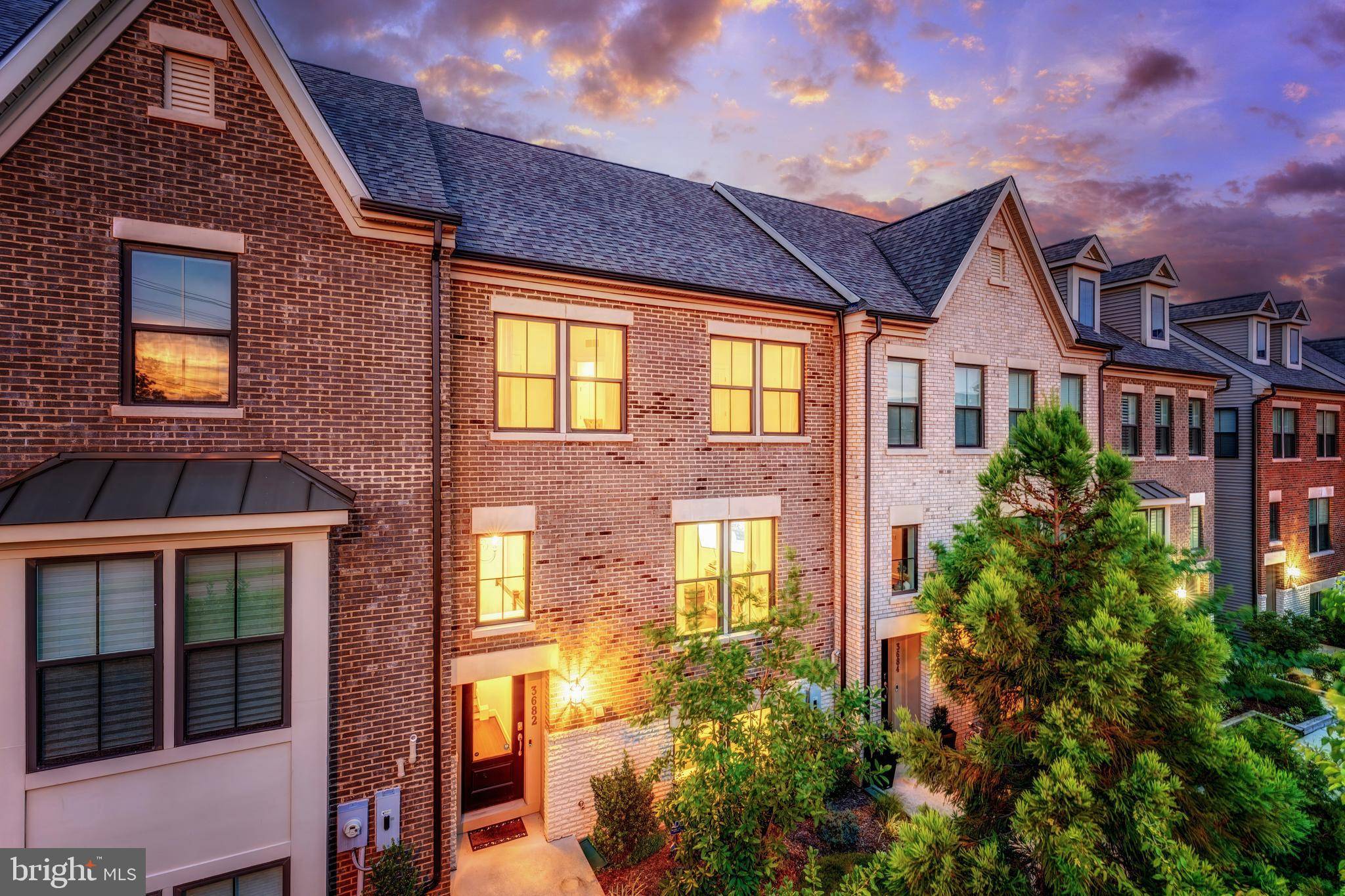 3682 AMBROSE HILLS RD, Falls Church, VA 22041