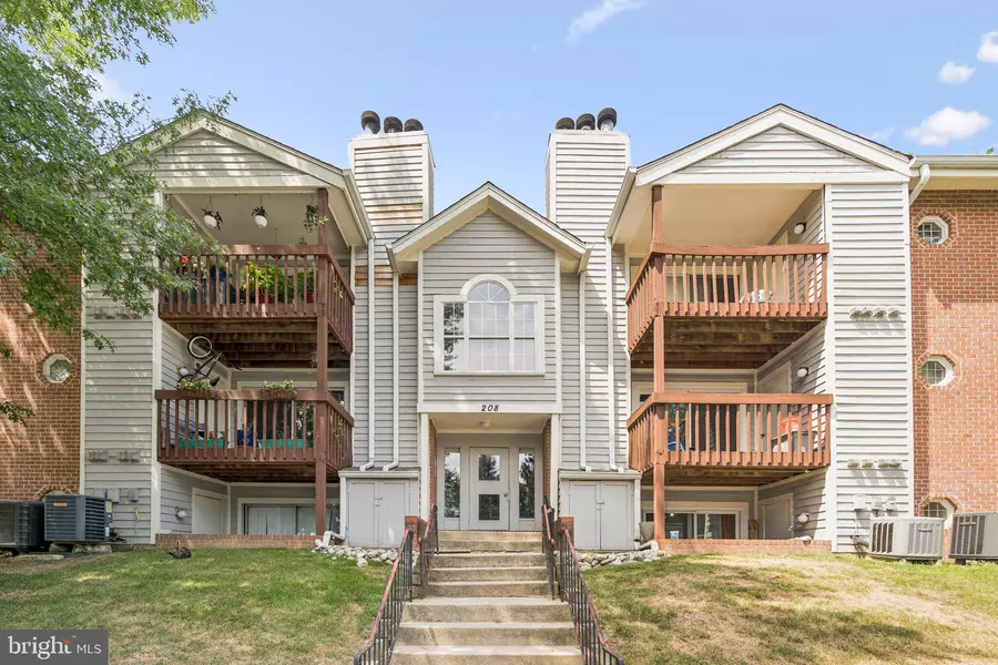 208 SPRING MAIDEN CT #101, Glen Burnie, MD 21060