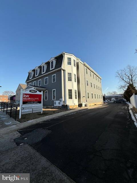 Philadelphia, PA 19115,1917 WELSH RD