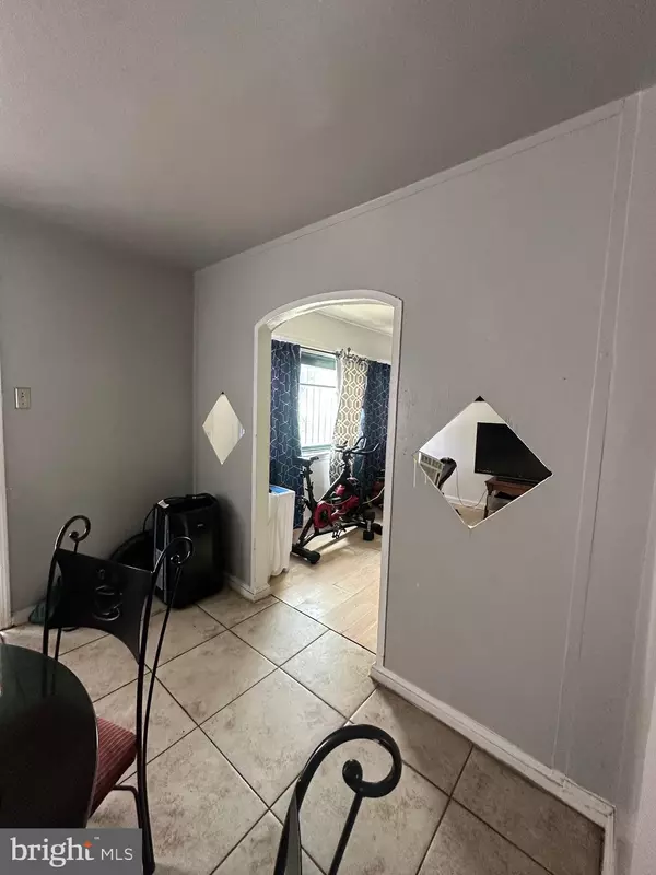 Chester, PA 19013,2615 SWARTS ST