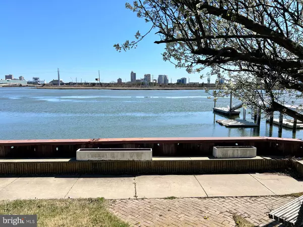 Atlantic City, NJ 08401,1512 W RIVERSIDE DR