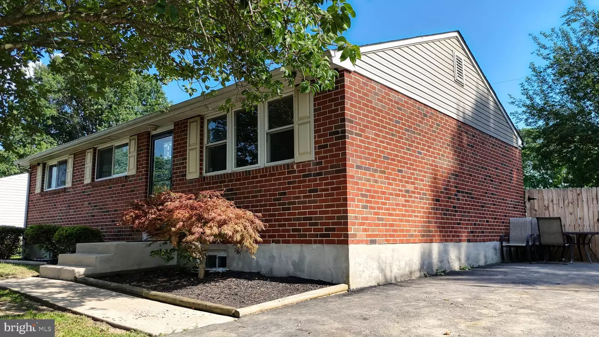 Smyrna, DE 19977,397 RONALD LN