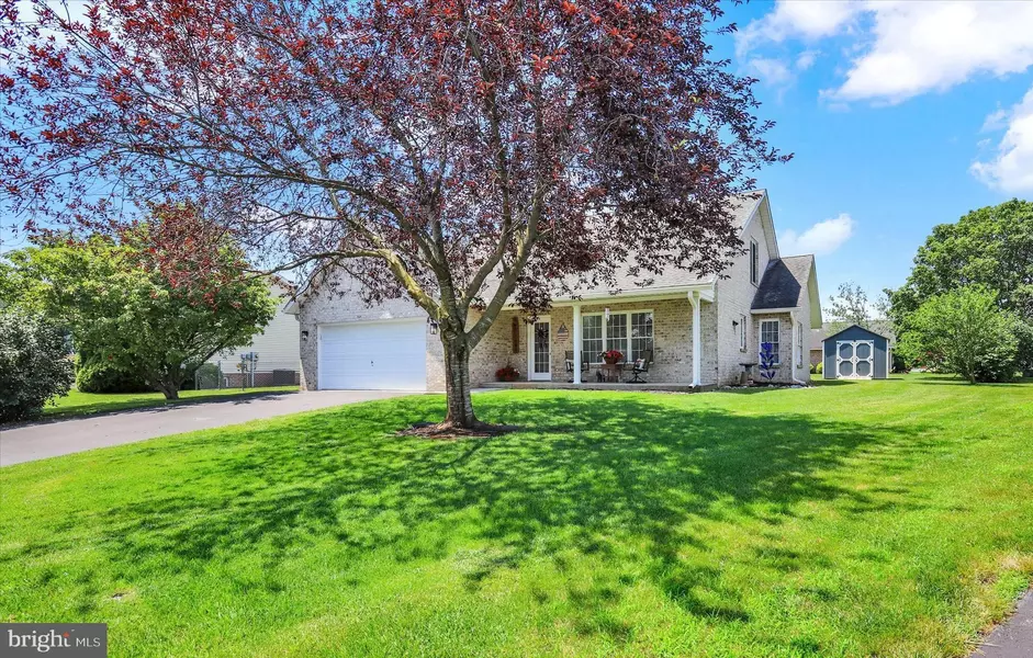 353 ROSEANN DR, Chambersburg, PA 17201