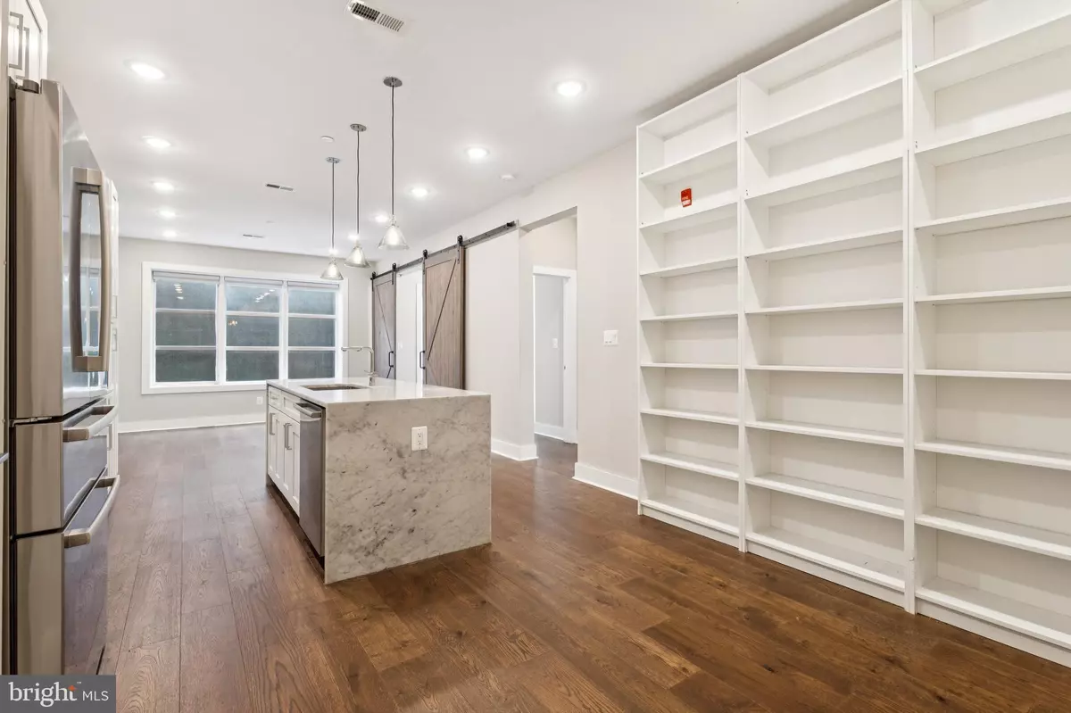 Washington, DC 20001,2200 3RD ST NE #1