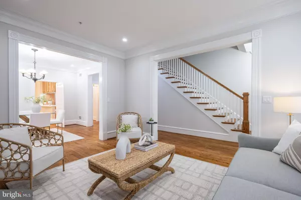 Alexandria, VA 22314,713 S UNION ST
