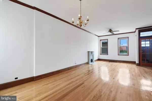 Philadelphia, PA 19130,809 CAMERON ST