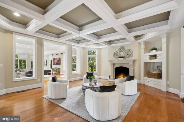 Alexandria, VA 22304,4826 MAURY LN