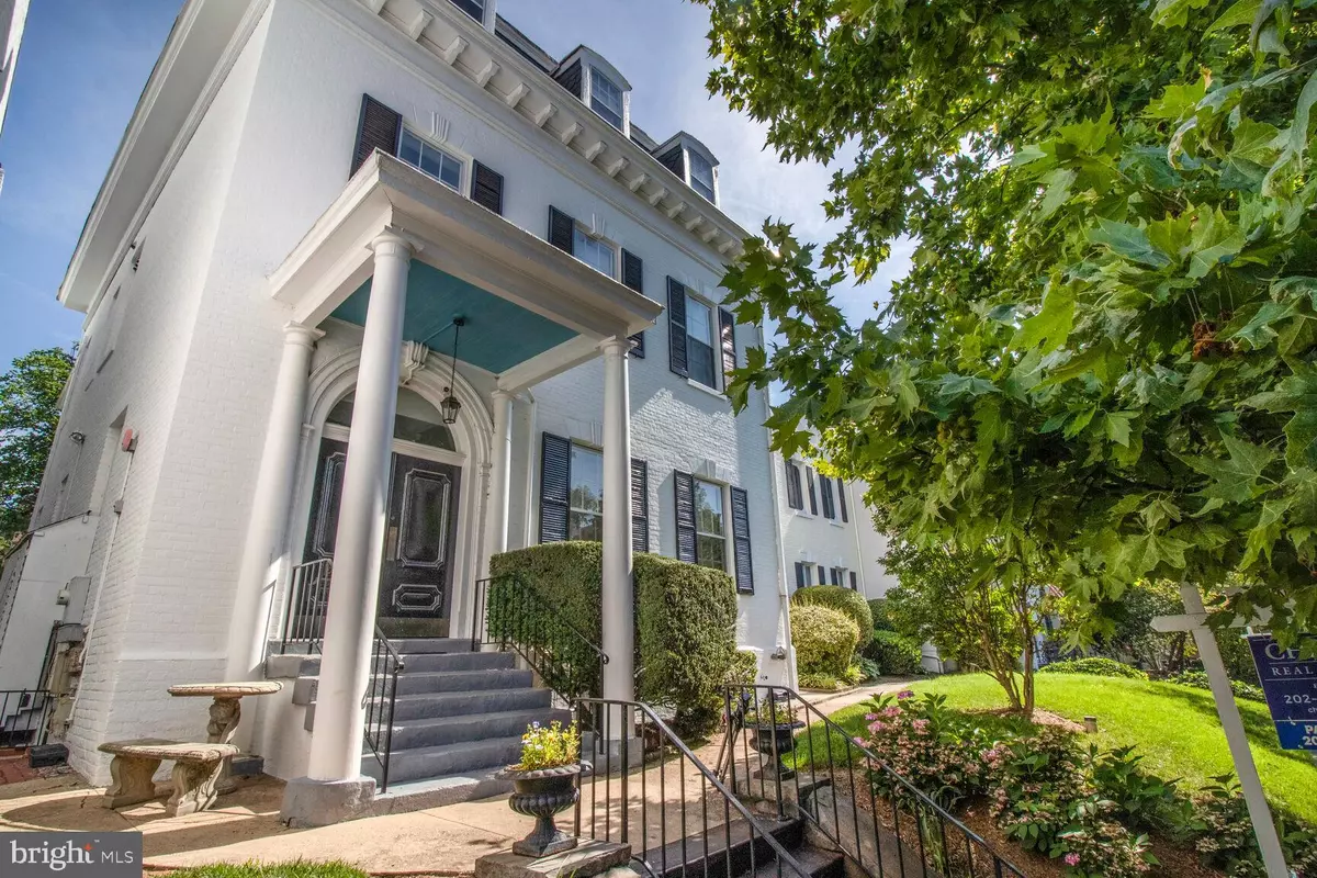 Washington, DC 20007,3241 N ST NW #1