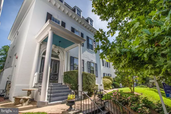 3241 N ST NW #1,  Washington,  DC 20007