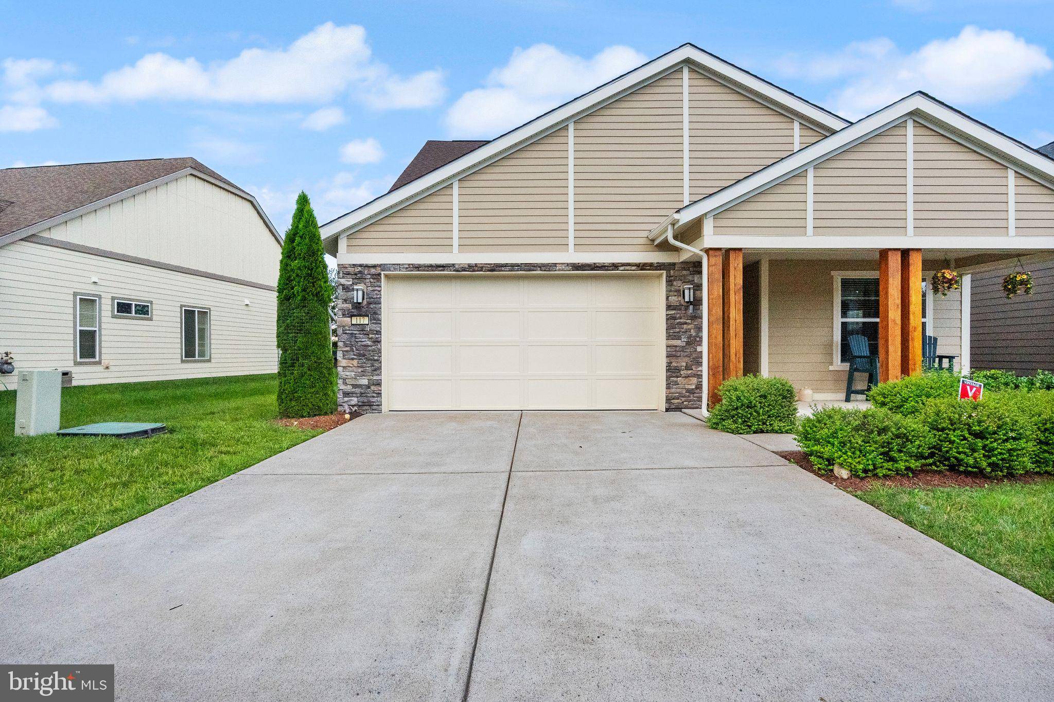 Lake Frederick, VA 22630,117 GADWELL LN