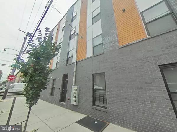 Philadelphia, PA 19130,730 N 16TH ST