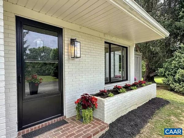 Gordonsville, VA 22942,211 MARTINSBURG AVE