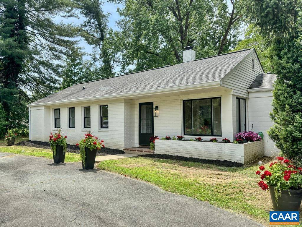 Gordonsville, VA 22942,211 MARTINSBURG AVE