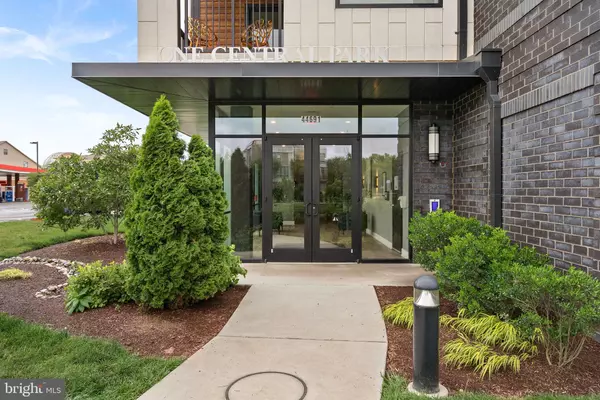 Ashburn, VA 20147,44691 WELLFLEET DR #306