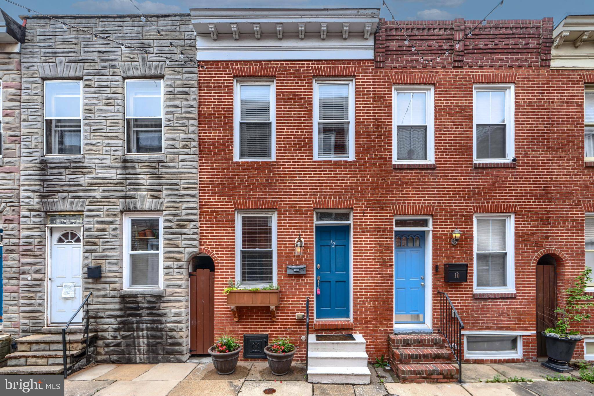 12 S CASTLE ST, Baltimore, MD 21231