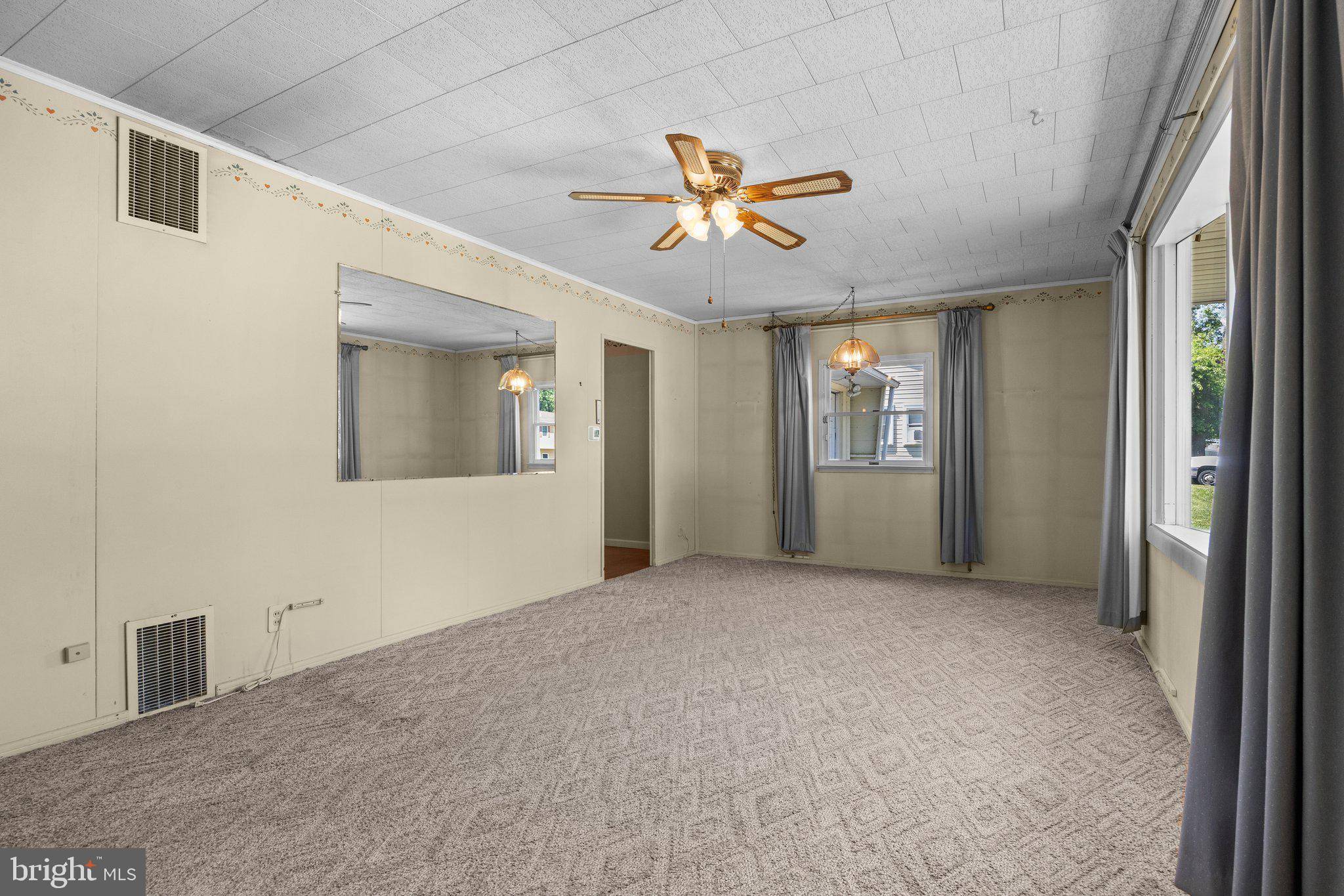 Fairless Hills, PA 19030,265 GLOUSTER RD