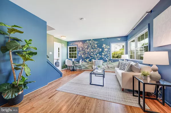 Alexandria, VA 22307,6421 OLMI LANDRITH DR