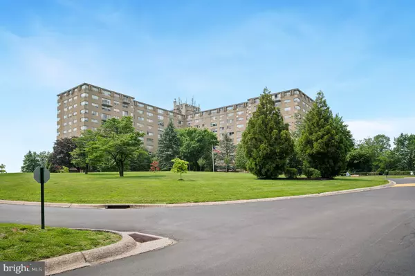 Bryn Mawr, PA 19010,1030 E LANCASTER AVE #806