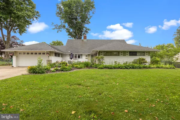 Levittown, PA 19056,65 SILVERSPRUCE RD