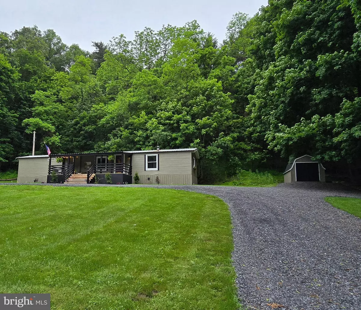 Cassville, PA 16623,566 WALNUT STREET