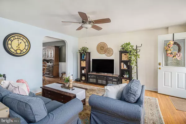 Drexel Hill, PA 19026,242 BRIDGE ST