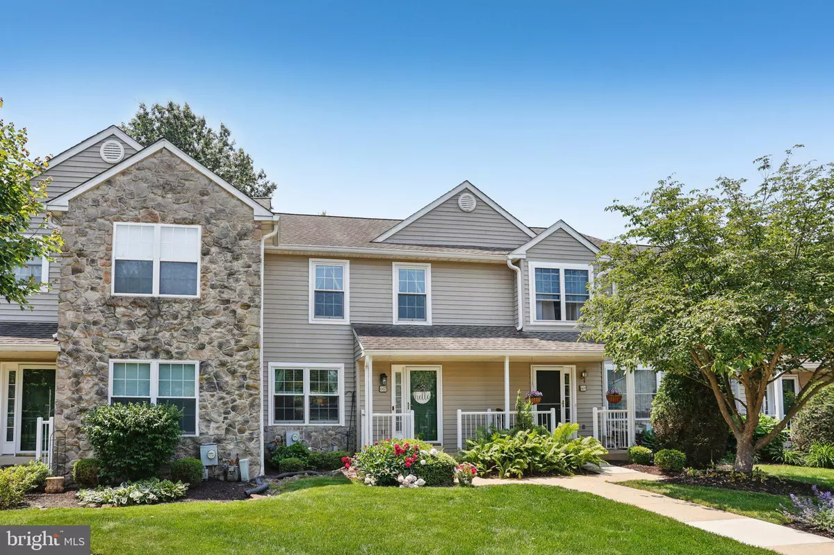 West Chester, PA 19382,667 SHROPSHIRE DR