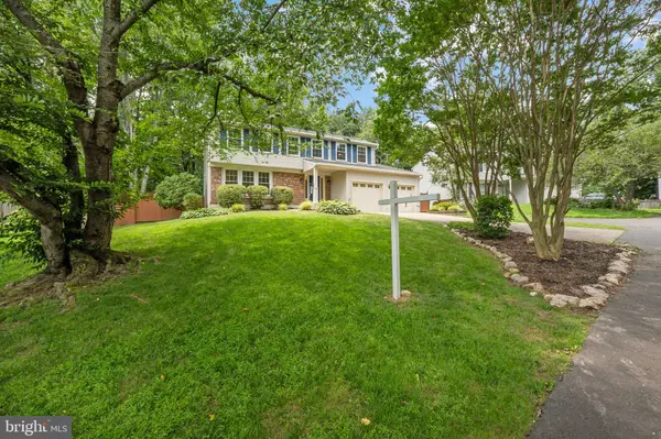 Springfield, VA 22153,8695 YOUNG CT