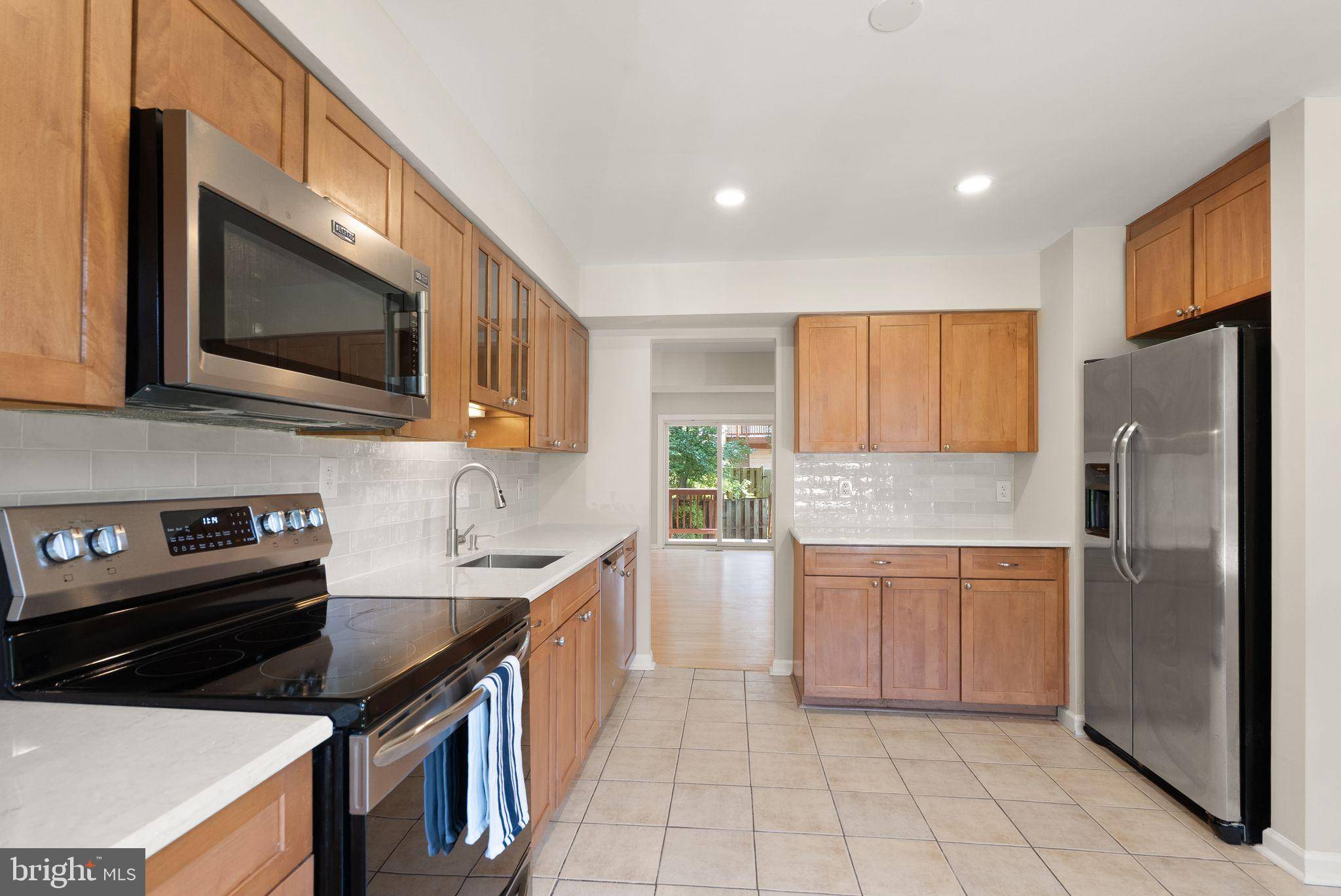 Springfield, VA 22152,7390 STREAM WAY