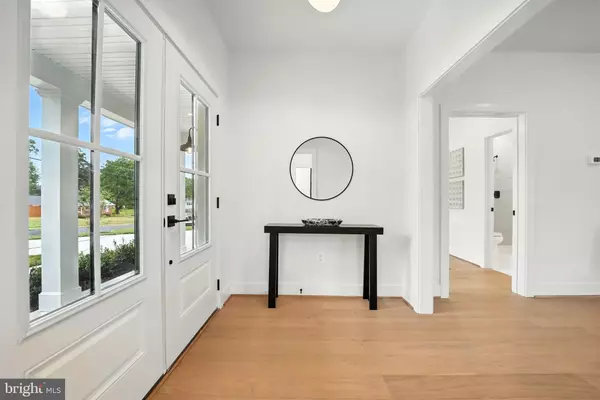 Springfield, VA 22151,8118 DRAYTON LN