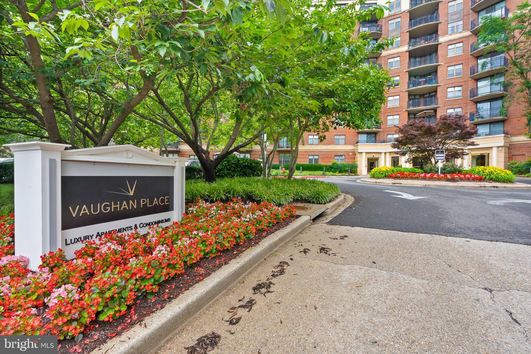 Washington, DC 20016,3401 38TH ST NW #411