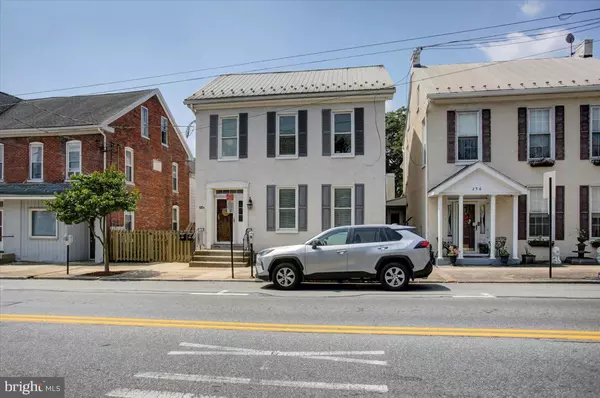 Waynesboro, PA 17268,254 W MAIN ST