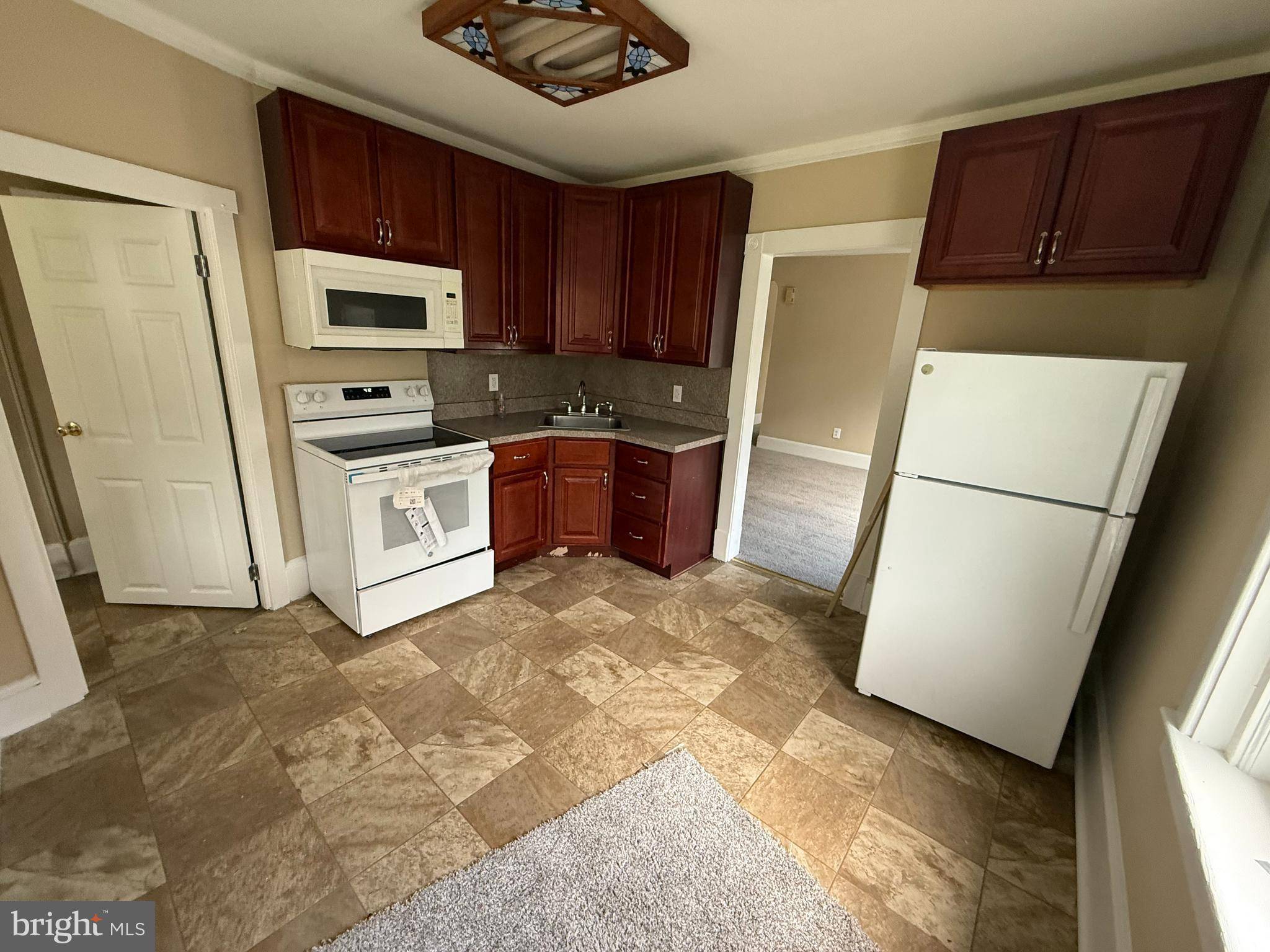 Quarryville, PA 17566,104 S HESS ST
