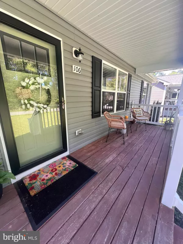 Colonial Beach, VA 22443,106 HERITAGE LN