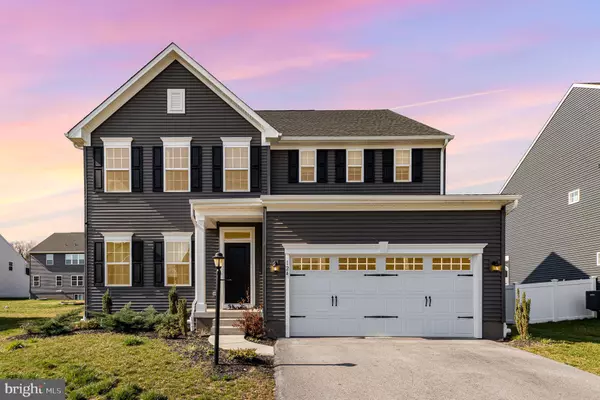 124 COOPERS HAWK DR, Mechanicsburg, PA 17050