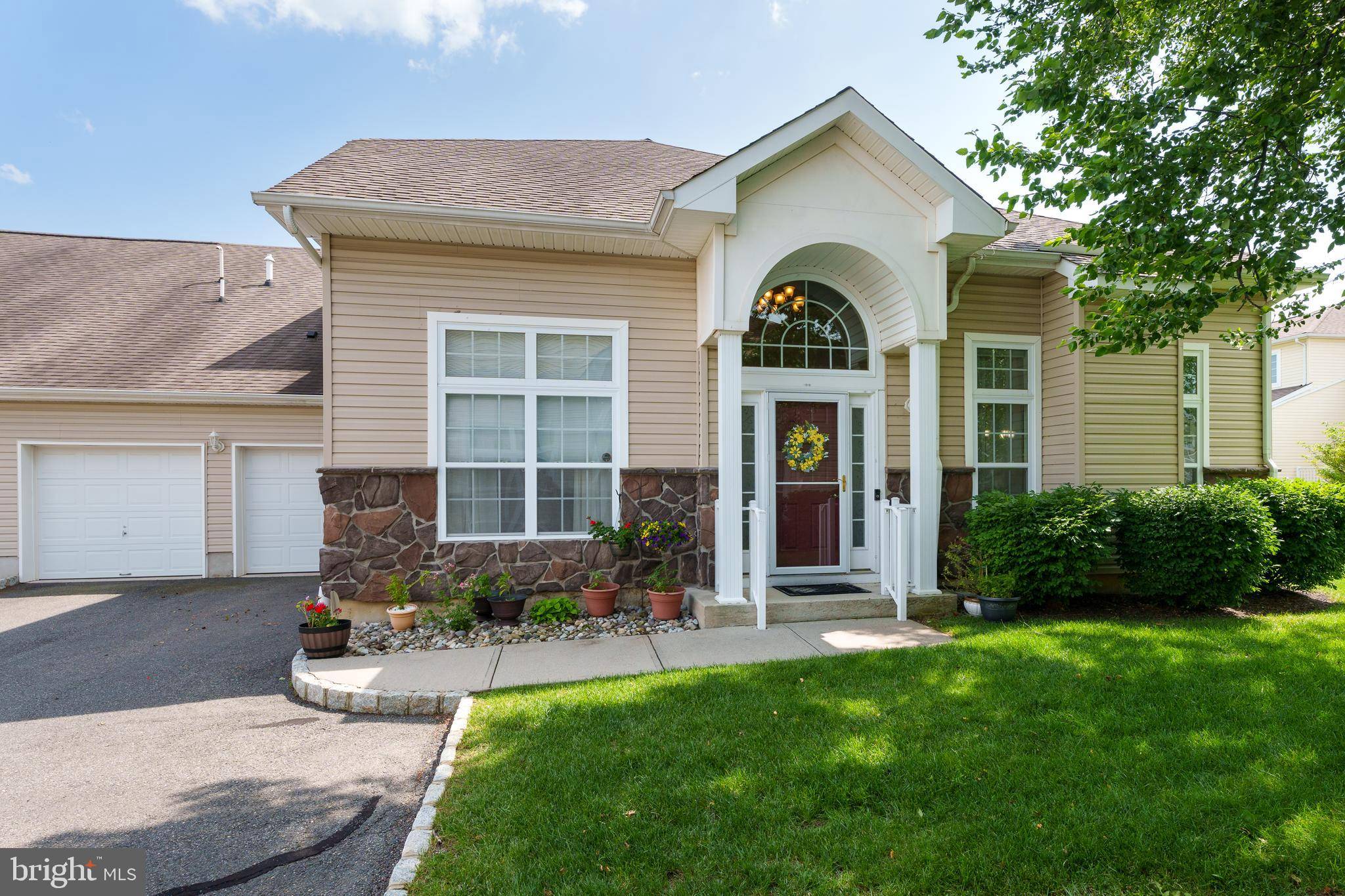 704 SCHINDLER DR, Princeton, NJ 08540