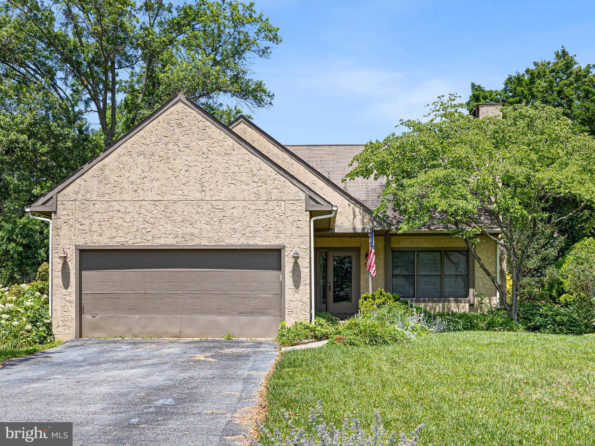 10 DONEGAL CT, Newark, DE 19711