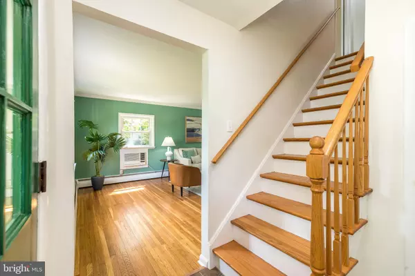 Doylestown, PA 18901,559 MAPLE AVE